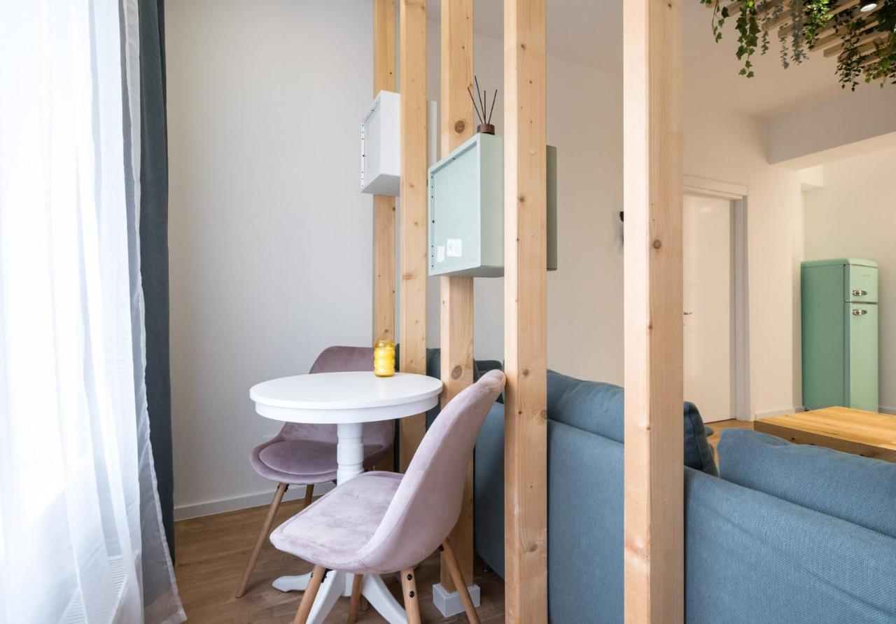Jungle Escape - Luxe 1-Br Haven In Bucharest Lejlighed Eksteriør billede
