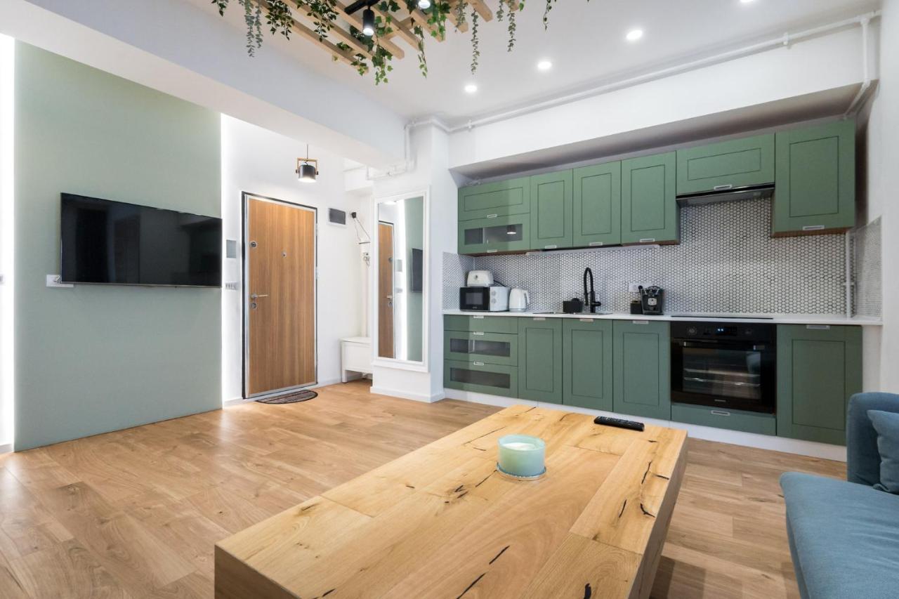 Jungle Escape - Luxe 1-Br Haven In Bucharest Lejlighed Eksteriør billede